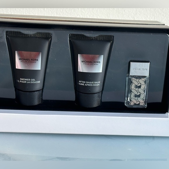 Michael kors her / him set - Picture 3 of 6